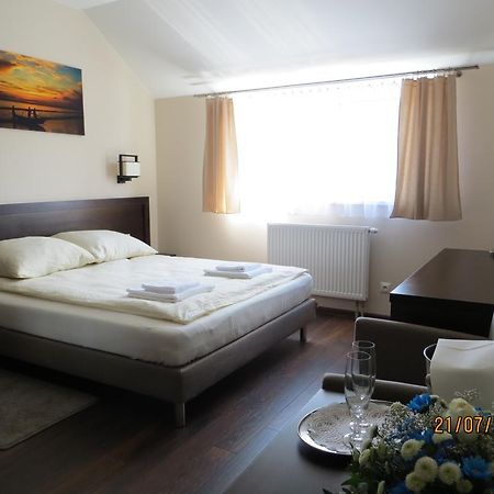 Hotel Pod Chelmem Ропа Екстер'єр фото