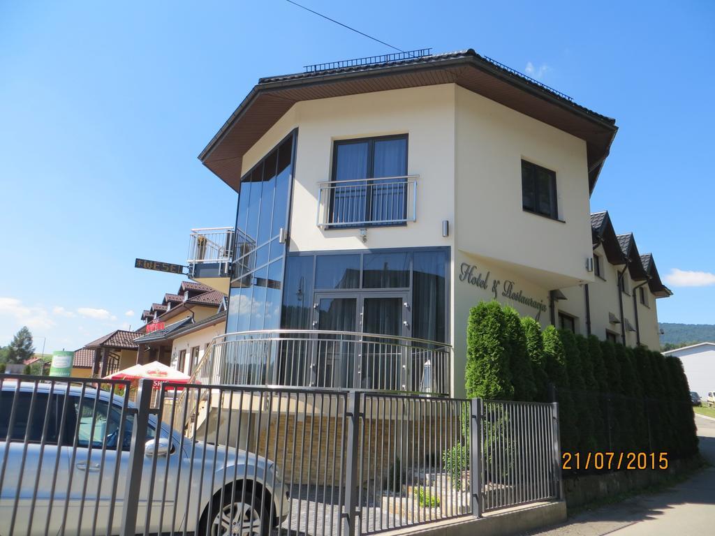 Hotel Pod Chelmem Ропа Екстер'єр фото